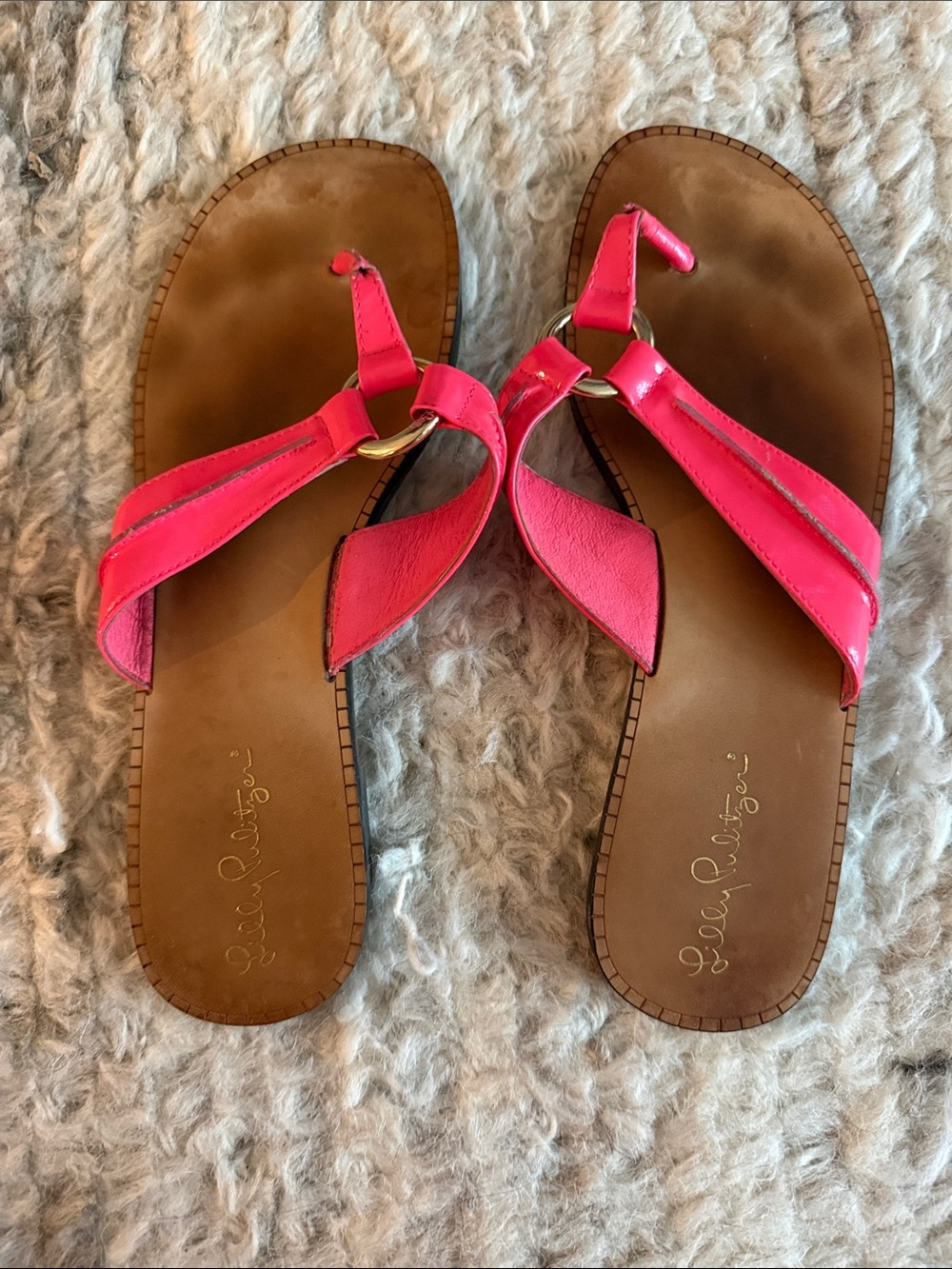 Lilly Pulitzer Pink Leather Thong Sandals with Gold Ring Accent (9.5)